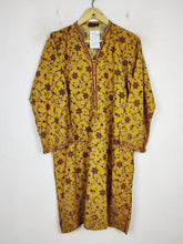 Buy online pre-used pre-loved 100% authentic & Original branded Bin Saeed (BK-2828) available in Pakistan. Top international brands avilable.