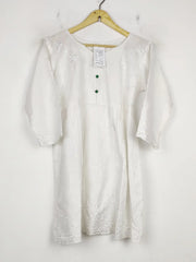 Buy online pre-used pre-loved 100% authentic & Original branded Unknown Brand (BK-2931) available in Pakistan. Top international brands avilable.