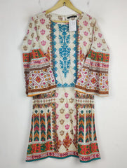 Buy online pre-used pre-loved 100% authentic & Original branded Khaadi (BK-2999) available in Pakistan. Top international brands avilable.