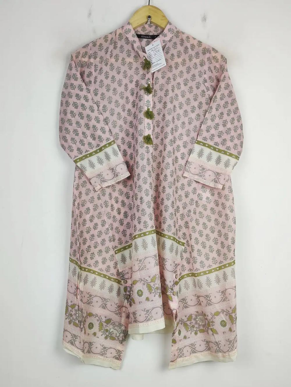 Buy online pre-used pre-loved 100% authentic & Original branded Khaadi (BK-3021) available in Pakistan. Top international brands avilable.