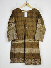 Buy online pre-used pre-loved 100% authentic & Original branded Unknown Brand (BK-3062) available in Pakistan. Top international brands avilable.