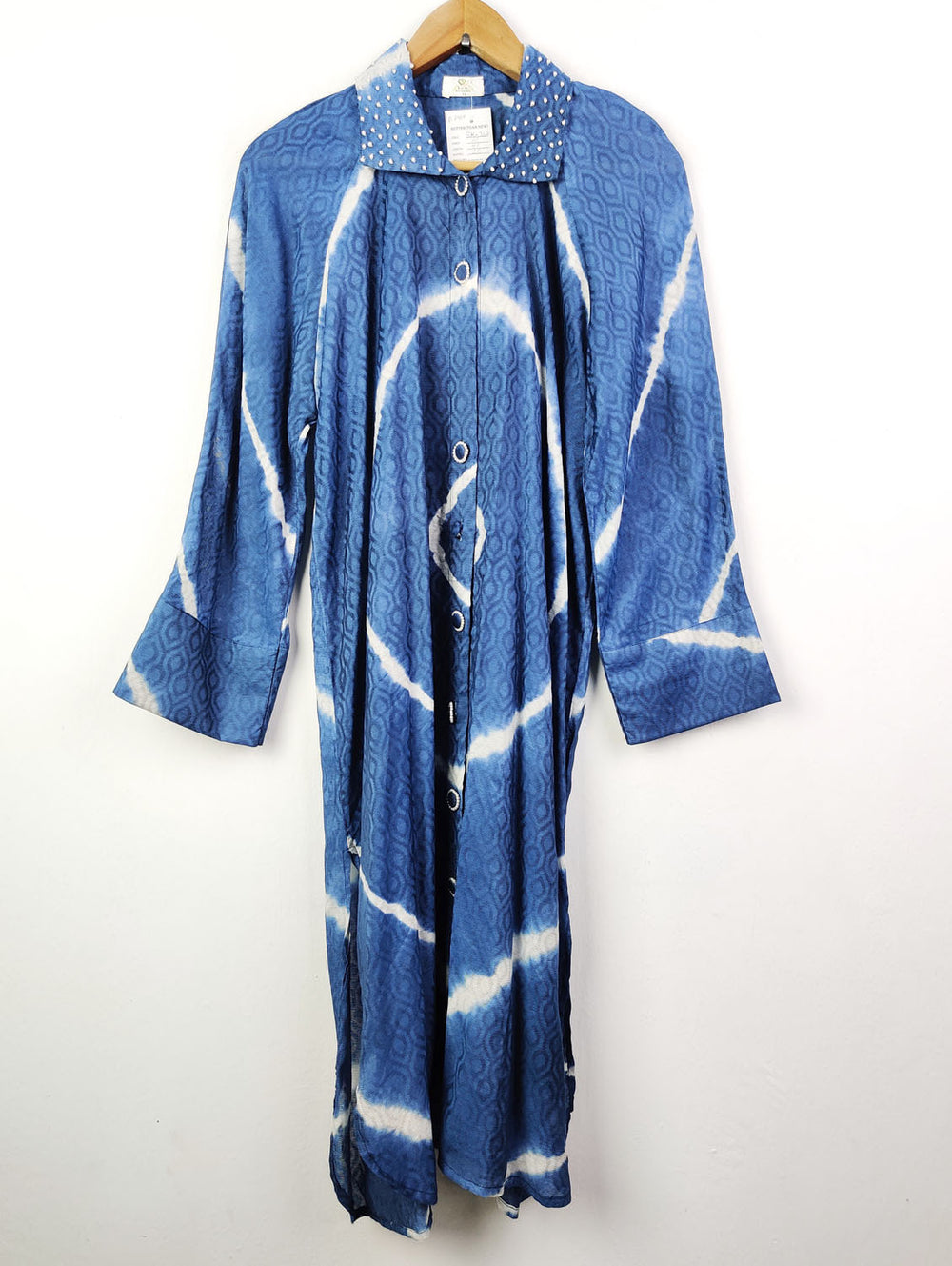 Buy online pre-used pre-loved 100% authentic & Original branded So Kamal (BK-312) available in Pakistan. Top international brands avilable.