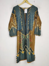 Buy online pre-used pre-loved 100% authentic & Original branded Sada Bahaar (BK-3137) available in Pakistan. Top international brands avilable.