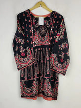 Buy online pre-used pre-loved 100% authentic & Original branded Unknown Brand (BK-3630) available in Pakistan. Top international brands avilable.