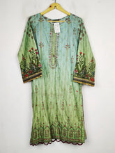 Buy online pre-used pre-loved 100% authentic & Original branded Bin Saeed (BK-3847) available in Pakistan. Top international brands avilable.