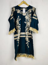 Buy online pre-used pre-loved 100% authentic & Original branded Khaadi (BK-3872) available in Pakistan. Top international brands avilable.