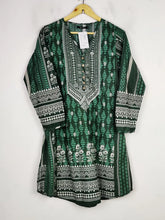 Buy online pre-used pre-loved 100% authentic & Original branded Khaadi (BK-3875) available in Pakistan. Top international brands avilable.