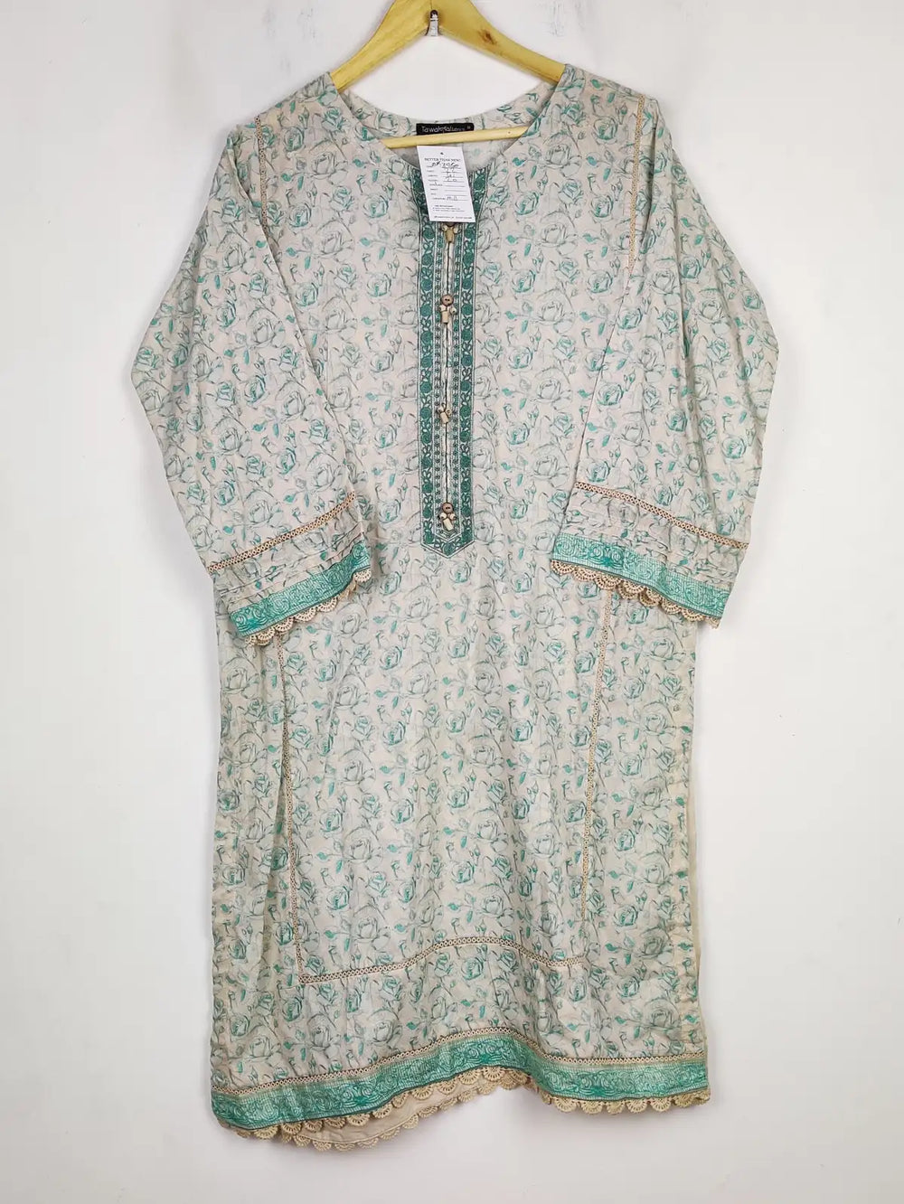 Buy online pre-used pre-loved 100% authentic & Original branded Tawakkal (BK-3960) available in Pakistan. Top international brands avilable.