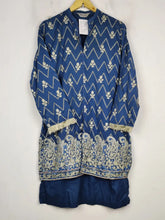 Buy online pre-used pre-loved 100% authentic & Original branded Maria B. (BK-4095) available in Pakistan. Top international brands avilable.