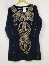 Buy online pre-used pre-loved 100% authentic & Original branded Unknown Brand (BK-4228) available in Pakistan. Top international brands avilable.