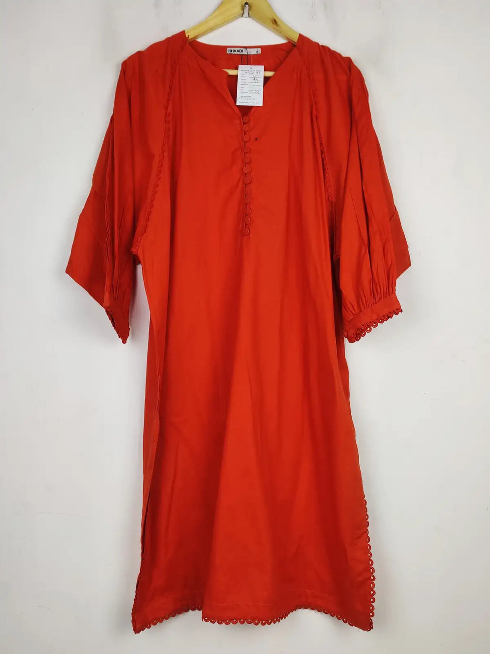 Buy online pre-used pre-loved 100% authentic & Original branded Khaadi (BK-4442) available in Pakistan. Top international brands avilable.