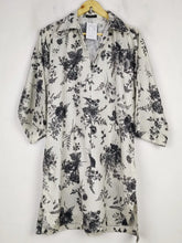 Buy online pre-used pre-loved 100% authentic & Original branded Salitex (BK-4460) available in Pakistan. Top international brands avilable.