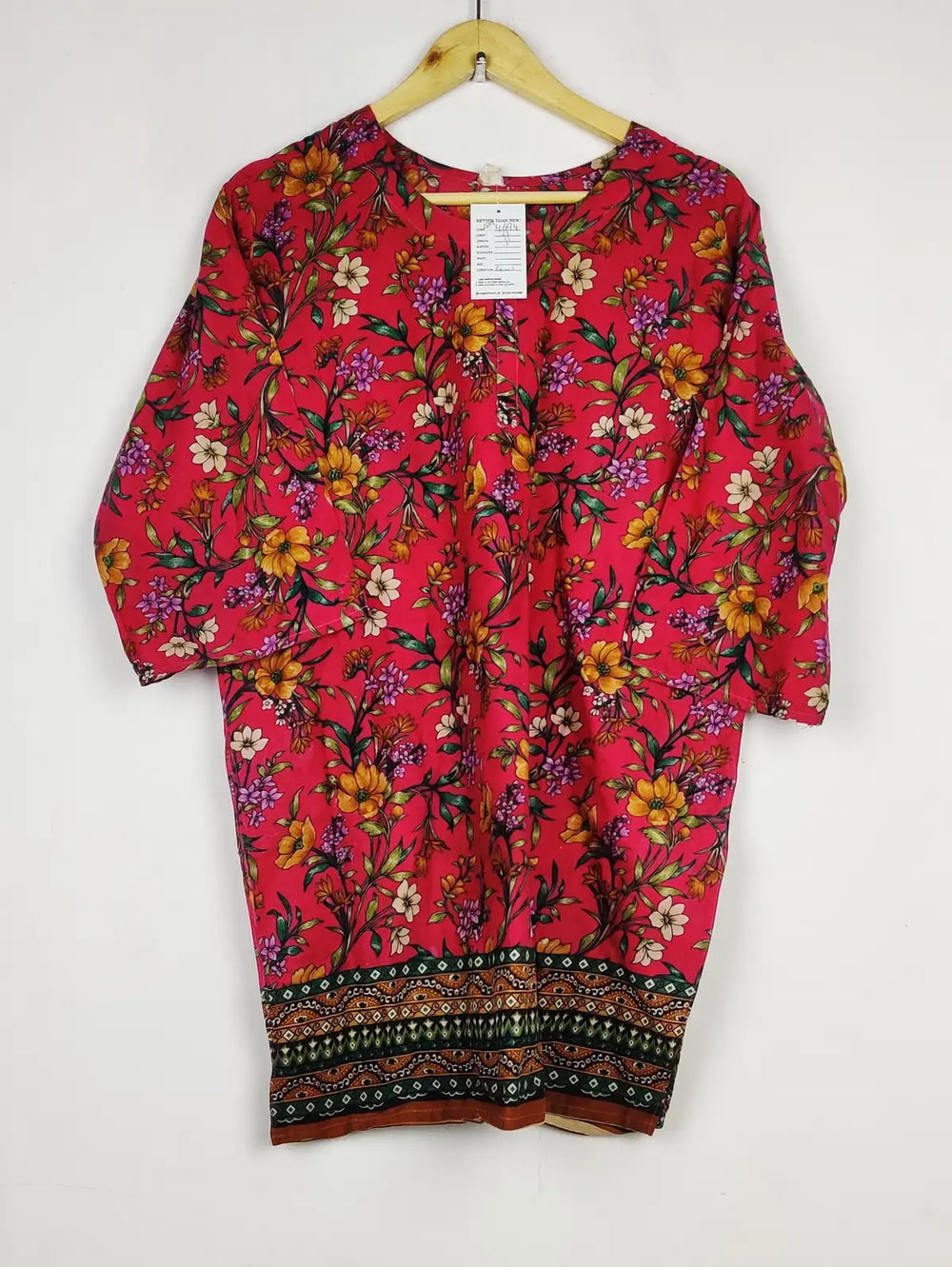 Buy online pre-used pre-loved 100% authentic & Original branded Unknown Brand (BK-4694) available in Pakistan. Top international brands avilable.