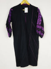 Buy online pre-used pre-loved 100% authentic & Original branded Unknown Brand (BK-4725) available in Pakistan. Top international brands avilable.