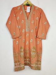 Buy online pre-used pre-loved 100% authentic & Original branded Nureh (BK-4952) available in Pakistan. Top international brands avilable.