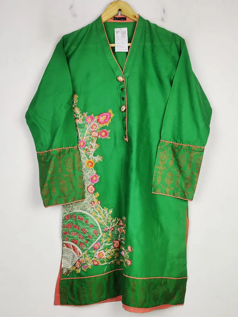 Buy online pre-used pre-loved 100% authentic & Original branded J. Pret (BK-4988) available in Pakistan. Top international brands avilable.
