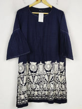 Buy online pre-used pre-loved 100% authentic & Original branded Khaadi (BK-4993) available in Pakistan. Top international brands avilable.