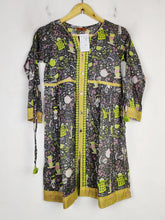 Buy online pre-used pre-loved 100% authentic & Original branded Senorita (BK-5160) available in Pakistan. Top international brands avilable.