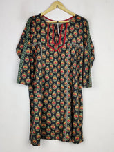 Buy online pre-used pre-loved 100% authentic & Original branded Mausummery (BK-5231) available in Pakistan. Top international brands avilable.