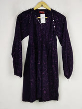 Buy online pre-used pre-loved 100% authentic & Original branded Simrans (BK-5324) available in Pakistan. Top international brands avilable.