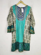Buy online pre-used pre-loved 100% authentic & Original branded Kashish (BK-5376) available in Pakistan. Top international brands avilable.