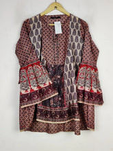 Buy online pre-used pre-loved 100% authentic & Original branded Khaadi (BK-5418) available in Pakistan. Top international brands avilable.