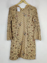 Buy online pre-used pre-loved 100% authentic & Original branded Unknown Brand (BK-5460) available in Pakistan. Top international brands avilable.
