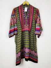Buy online pre-used pre-loved 100% authentic & Original branded Khaadi (BK-5608) available in Pakistan. Top international brands avilable.