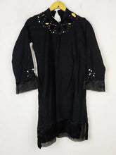 Buy online pre-used pre-loved 100% authentic & Original branded Unknown Brand (BK-5609) available in Pakistan. Top international brands avilable.