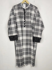 Buy online pre-used pre-loved 100% authentic & Original branded Edenrobe (BK-5688) available in Pakistan. Top international brands avilable.