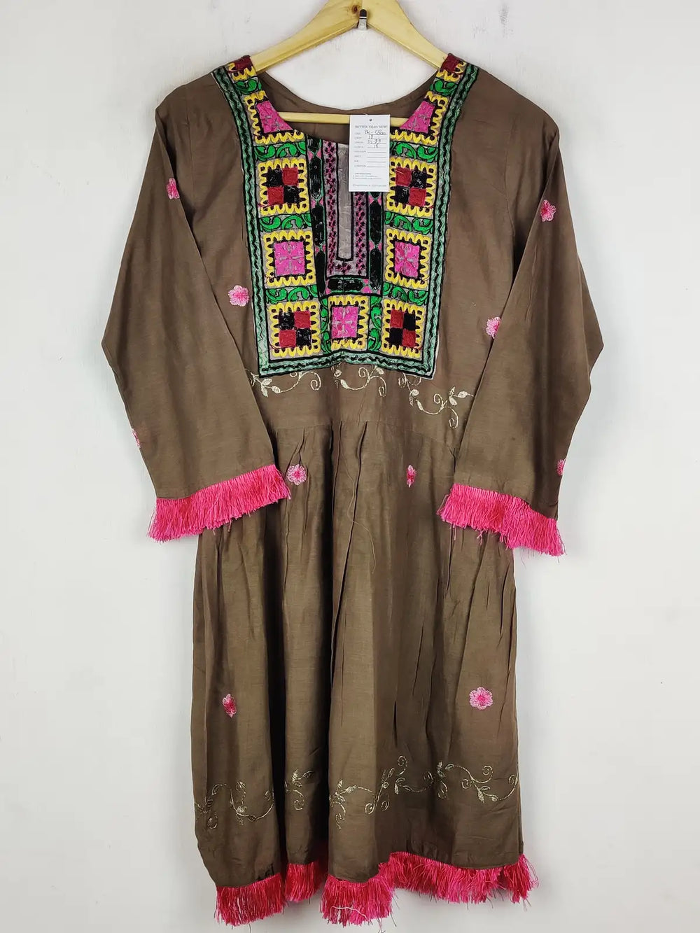 Buy online pre-used pre-loved 100% authentic & Original branded Unknown Brand (BK-5800) available in Pakistan. Top international brands avilable.