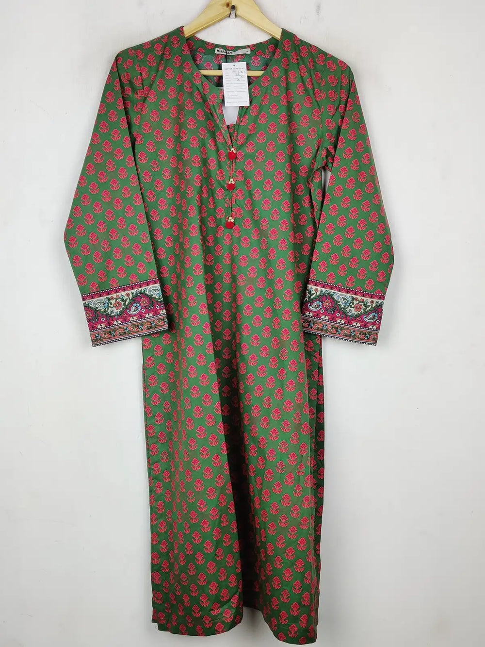 Buy online pre-used pre-loved 100% authentic & Original branded Khaadi (BK-6133) available in Pakistan. Top international brands avilable.