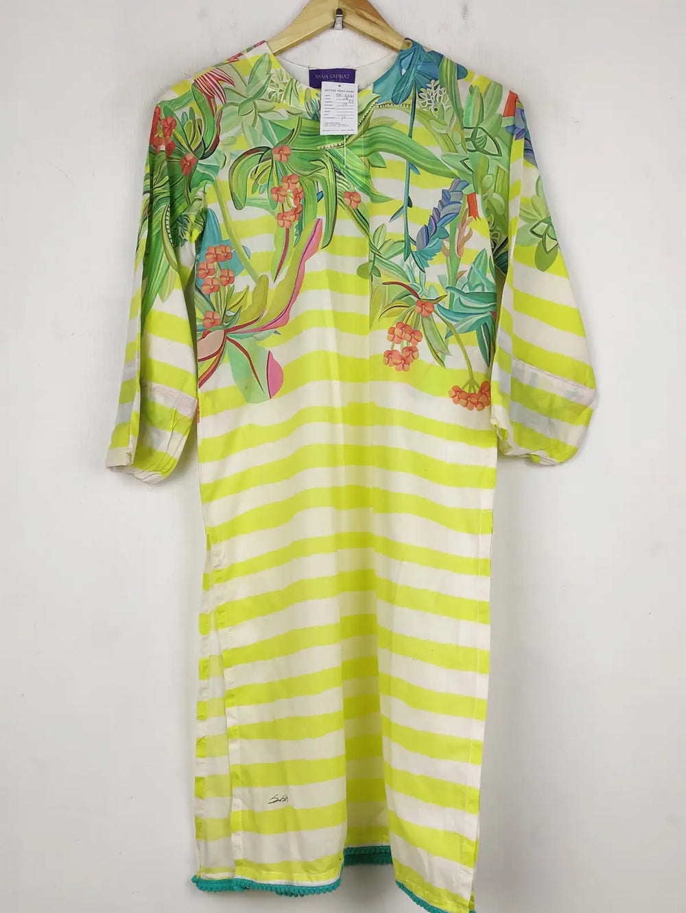 Buy online pre-used pre-loved 100% authentic & Original branded Sana Safinaz (BK-6341) available in Pakistan. Top international brands avilable.