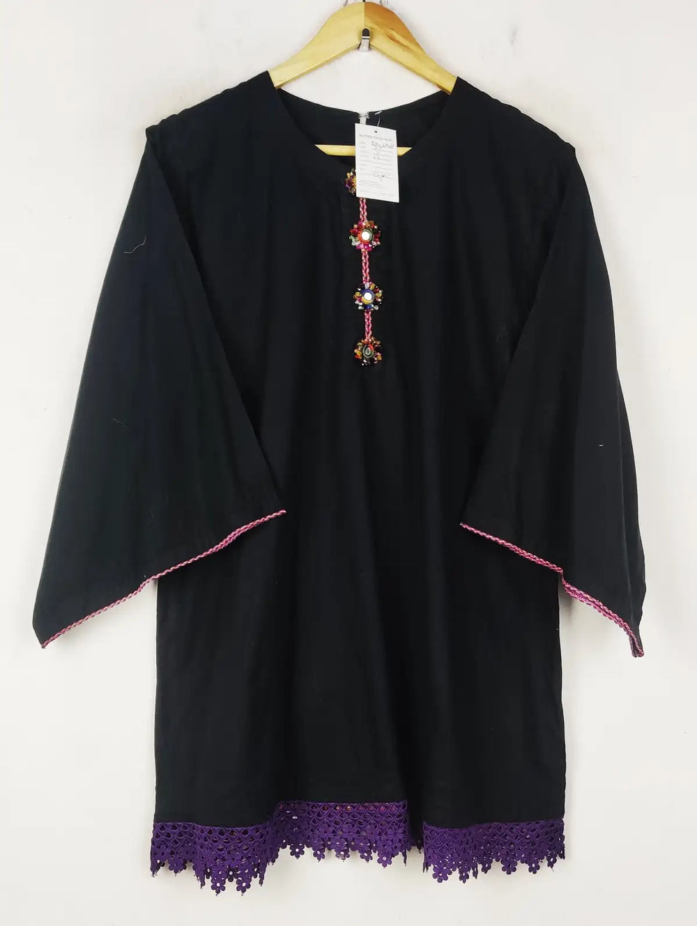 Buy online pre-used pre-loved 100% authentic & Original branded Unknown Brand (BK-6408) available in Pakistan. Top international brands avilable.