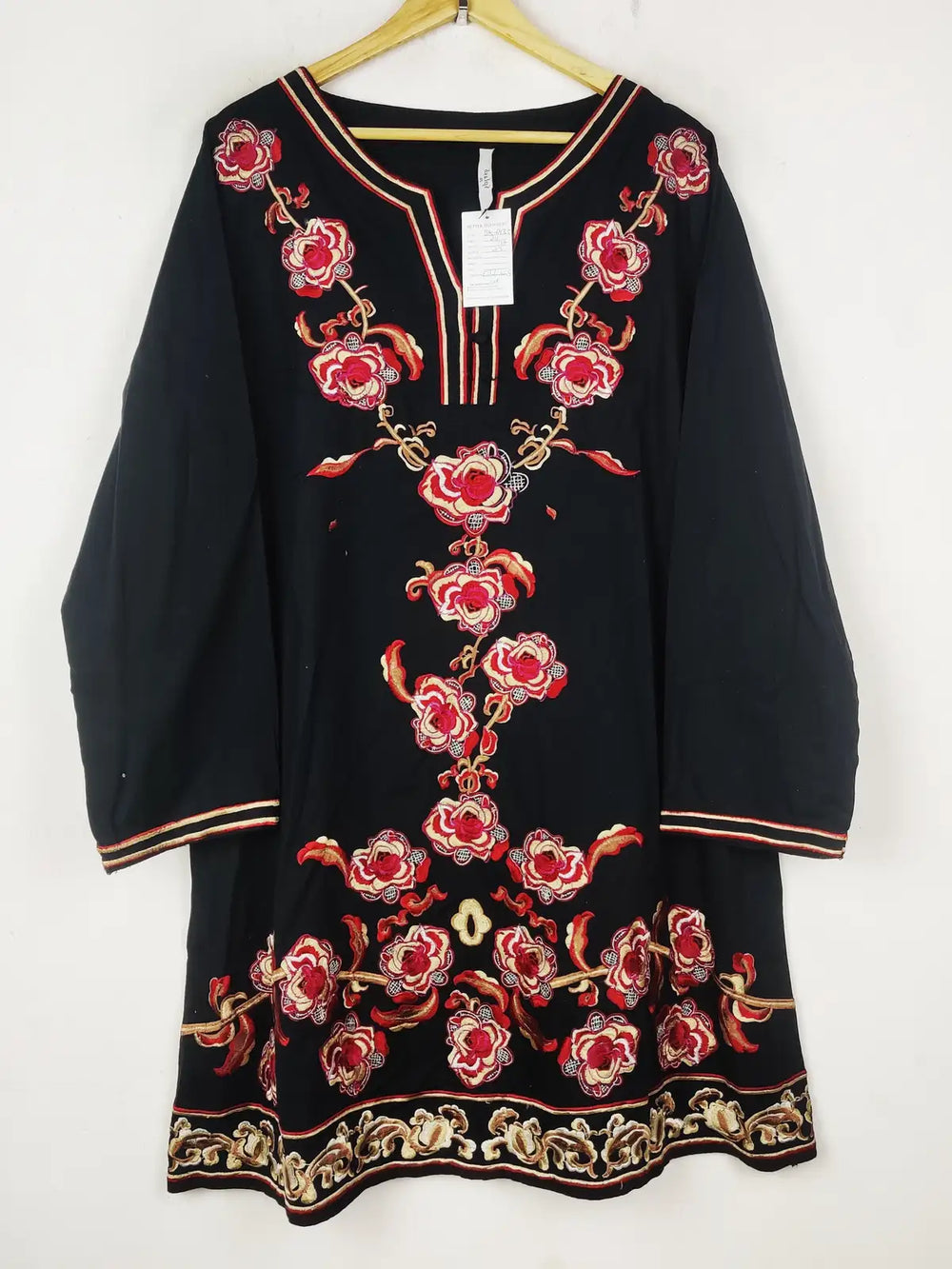 Buy online pre-used pre-loved 100% authentic & Original branded Splash (BK-6435) available in Pakistan. Top international brands avilable.