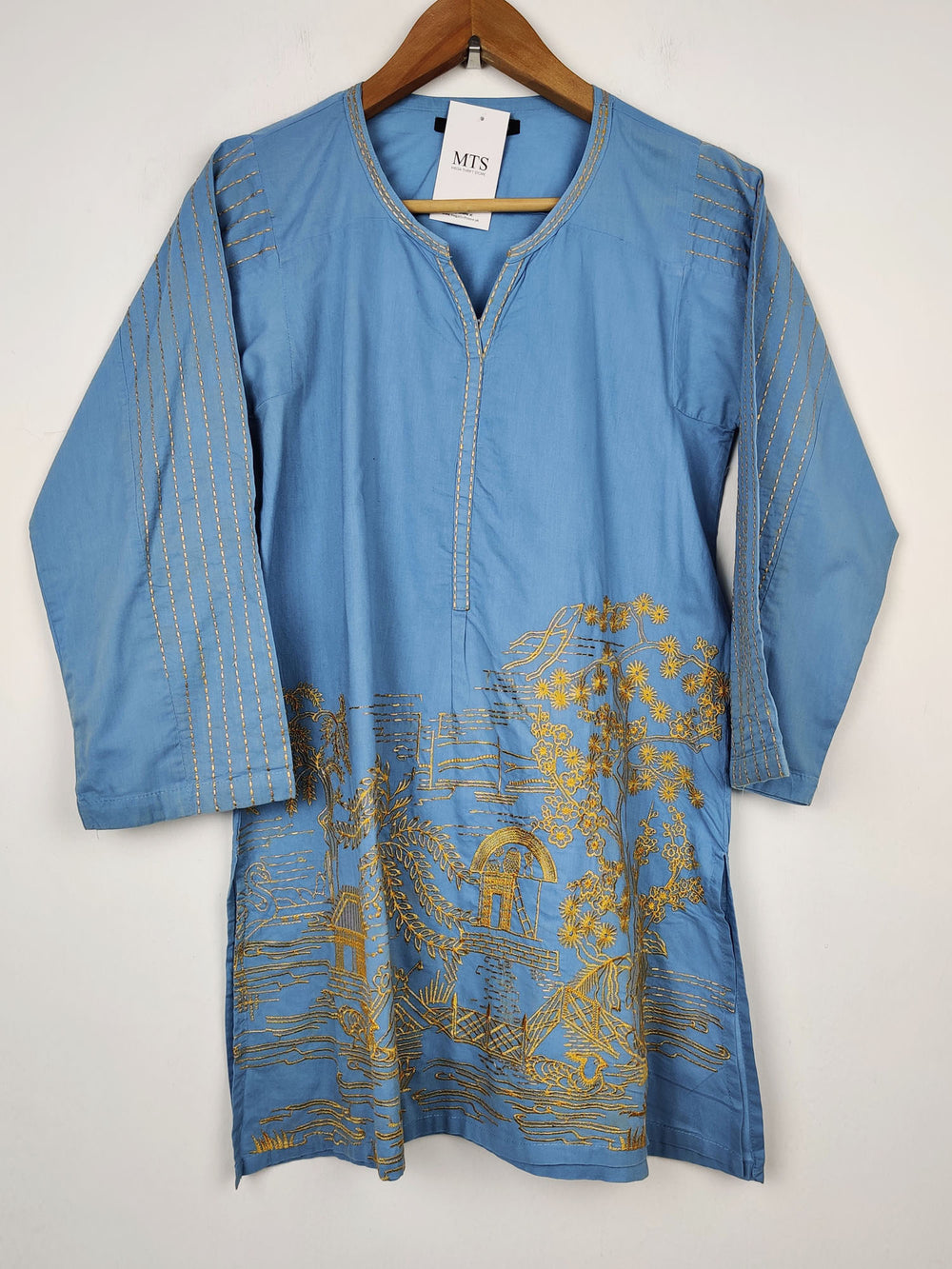 Buy online pre-used pre-loved 100% authentic & Original branded Khaadi (BK-64) available in Pakistan. Top international brands avilable.