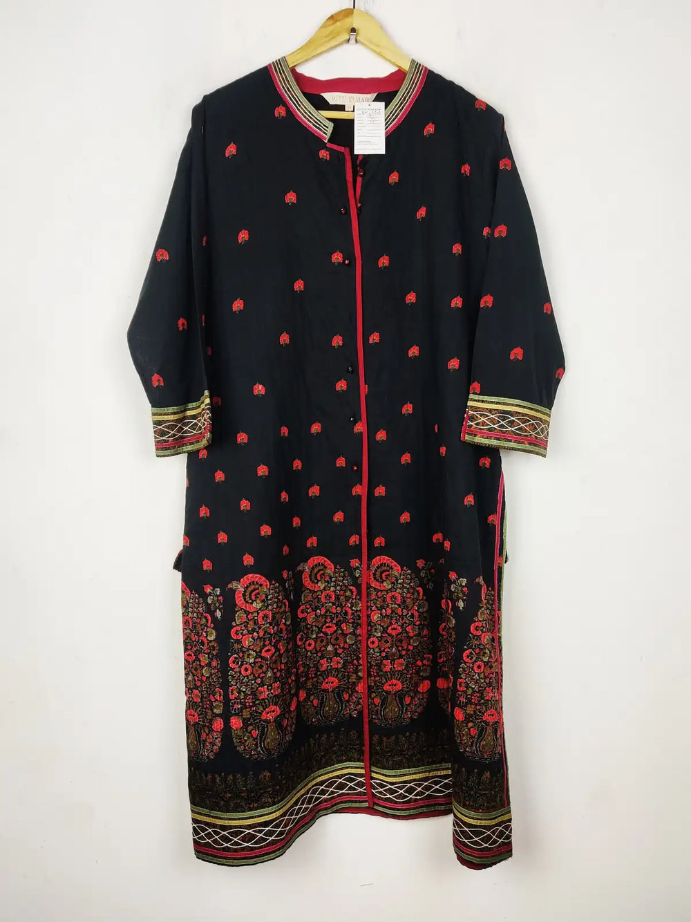 Buy online pre-used pre-loved 100% authentic & Original branded Ritu Kumar (BK-6503) available in Pakistan. Top international brands avilable.