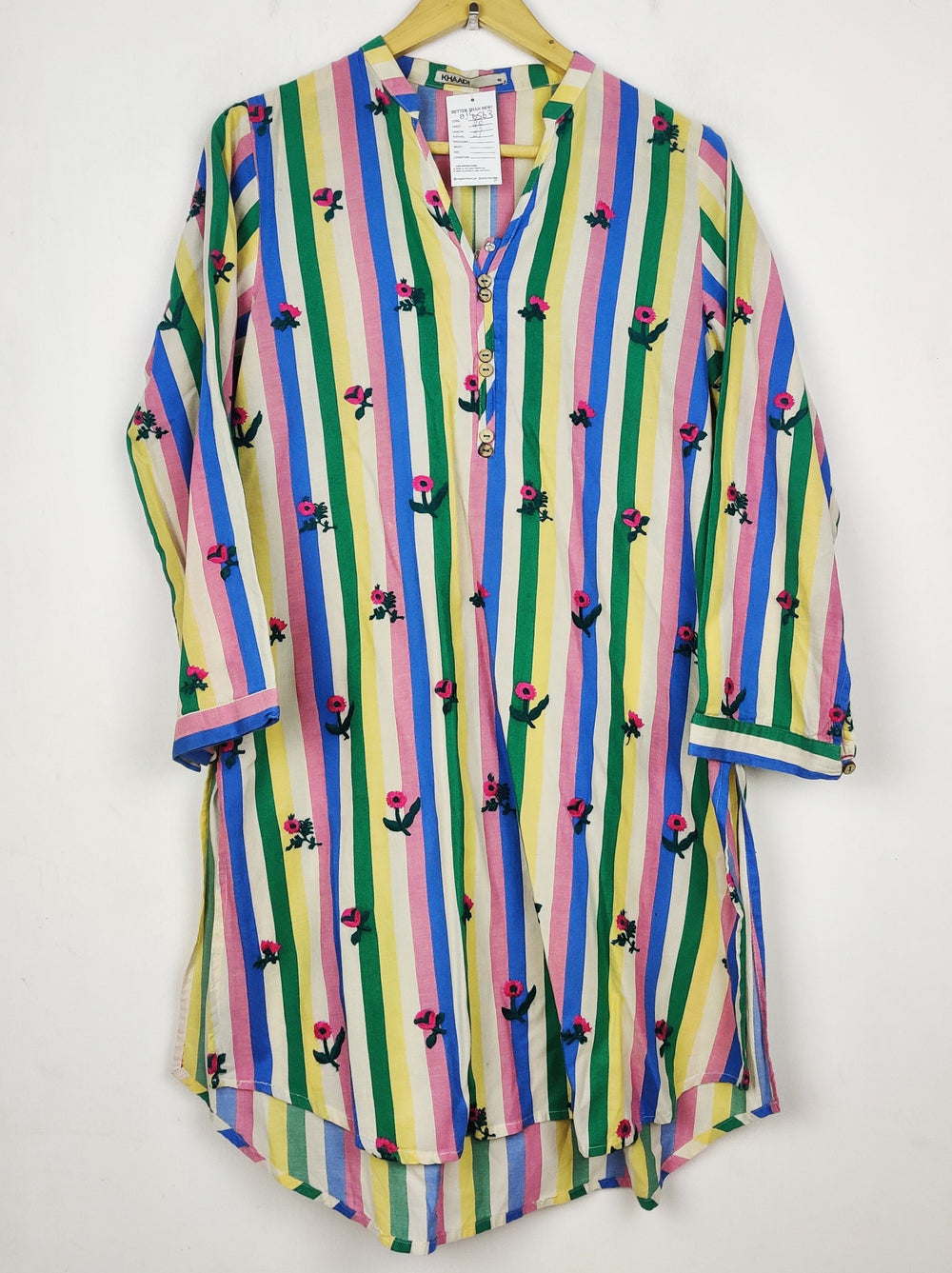 Buy online pre-used pre-loved 100% authentic & Original branded Khaadi (BK-6563) available in Pakistan. Top international brands avilable.
