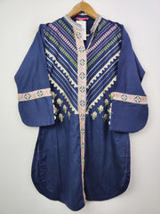 Buy online pre-used pre-loved 100% authentic & Original branded Simrans (BK-676) available in Pakistan. Top international brands avilable.