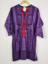 Buy online pre-used pre-loved 100% authentic & Original branded Khaadi (BK-6813) available in Pakistan. Top international brands avilable.