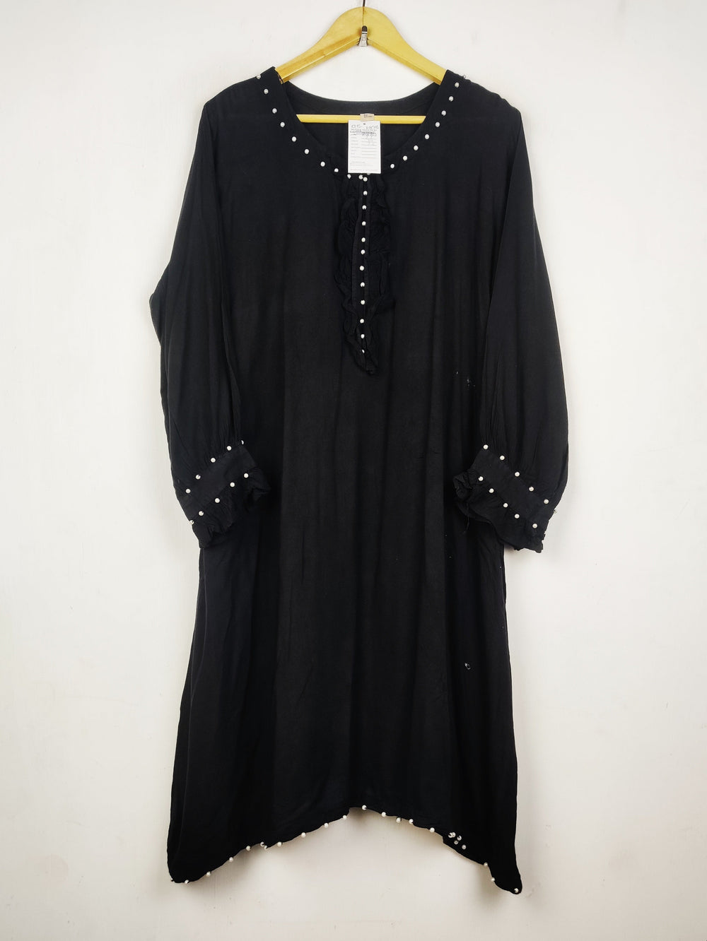 Buy online pre-used pre-loved 100% authentic & Original branded Unknown Brand (BK-6878) available in Pakistan. Top international brands avilable.