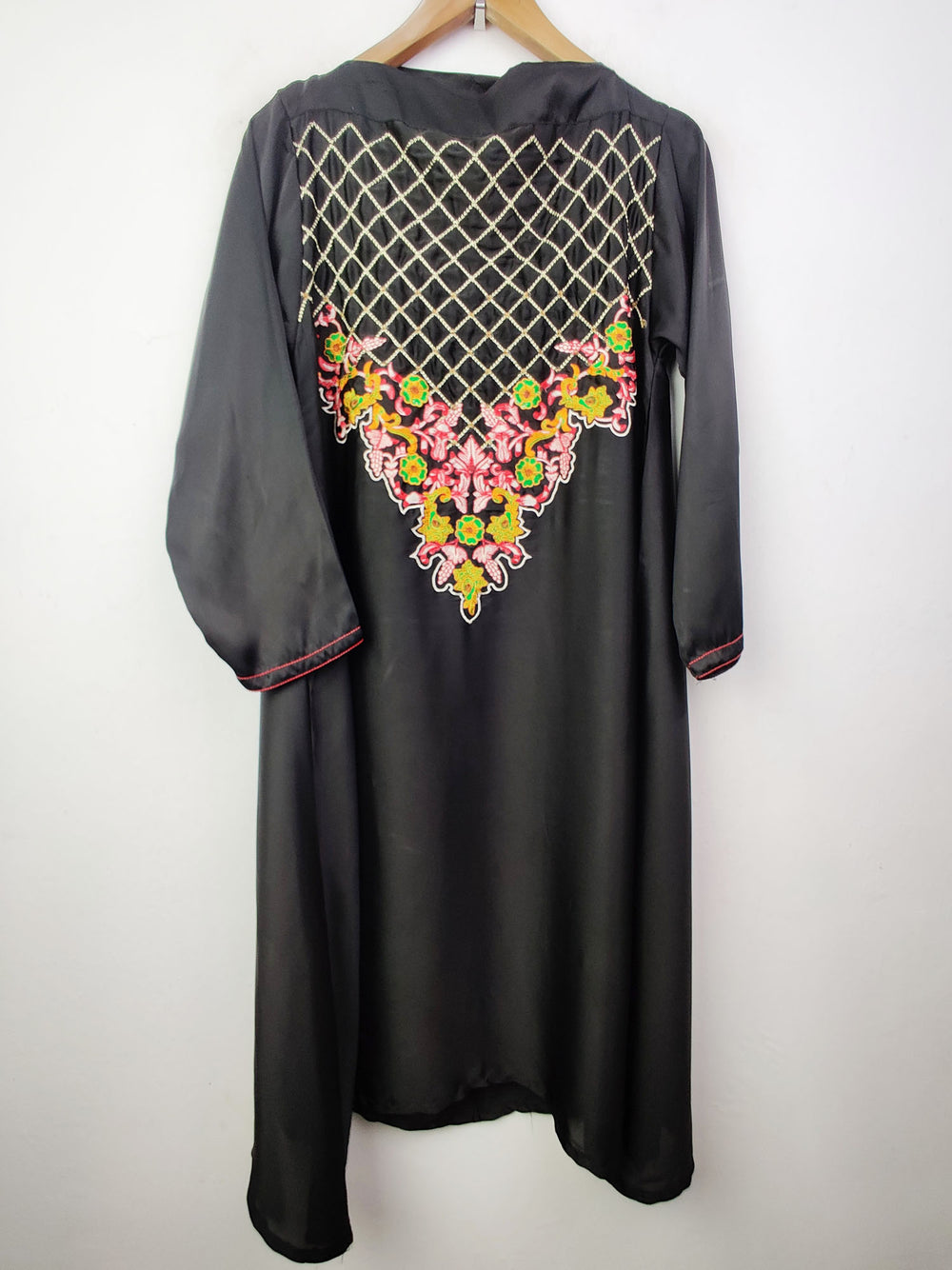 Buy online pre-used pre-loved 100% authentic & Original branded Much More (BK-688) available in Pakistan. Top international brands avilable.