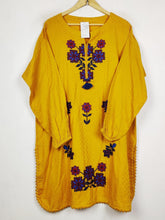 Buy online pre-used pre-loved 100% authentic & Original branded Khaadi (BK-6927) available in Pakistan. Top international brands avilable.