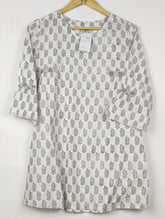 Buy online pre-used pre-loved 100% authentic & Original branded Fabindia (BK-6965) available in Pakistan. Top international brands avilable.