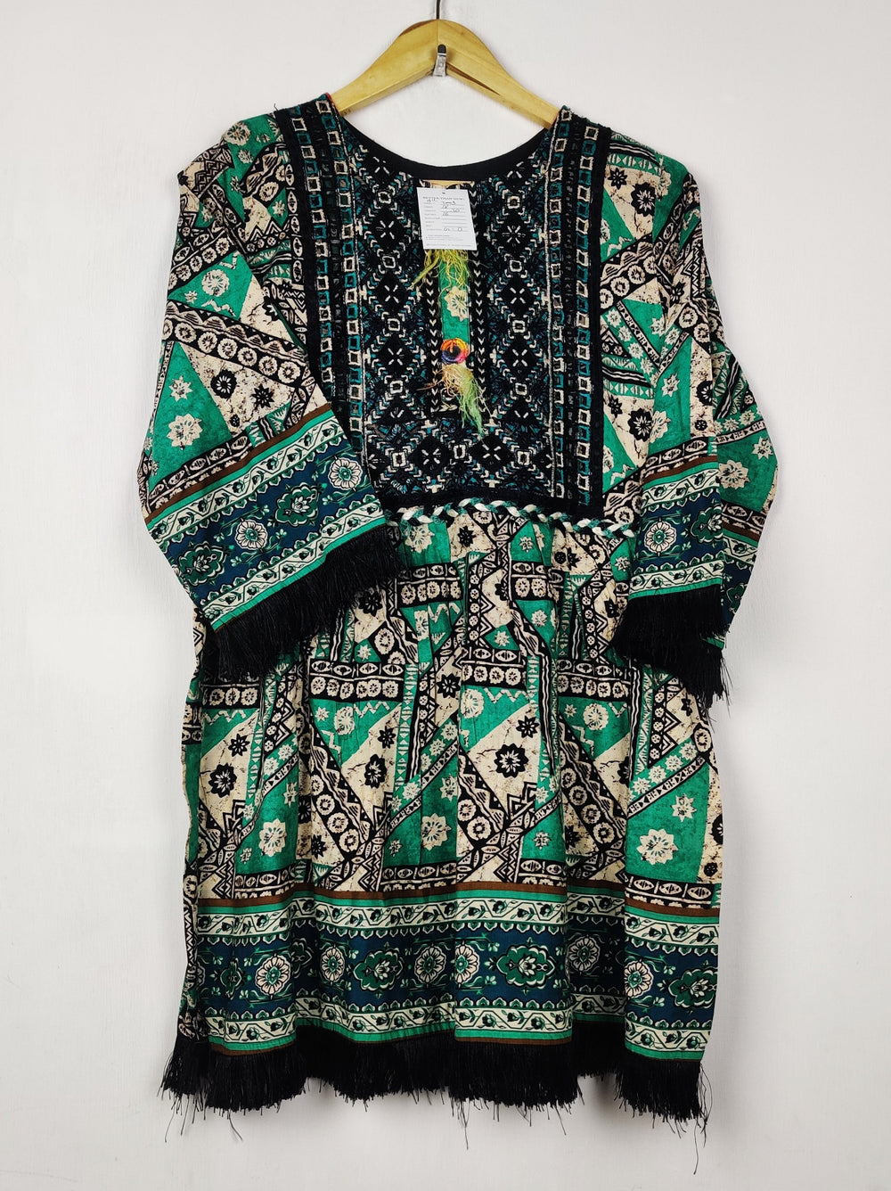Buy online pre-used pre-loved 100% authentic & Original branded Unknown Brand (BK-7003) available in Pakistan. Top international brands avilable.