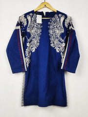 Buy online pre-used pre-loved 100% authentic & Original branded Khaadi (BK-7043) available in Pakistan. Top international brands avilable.
