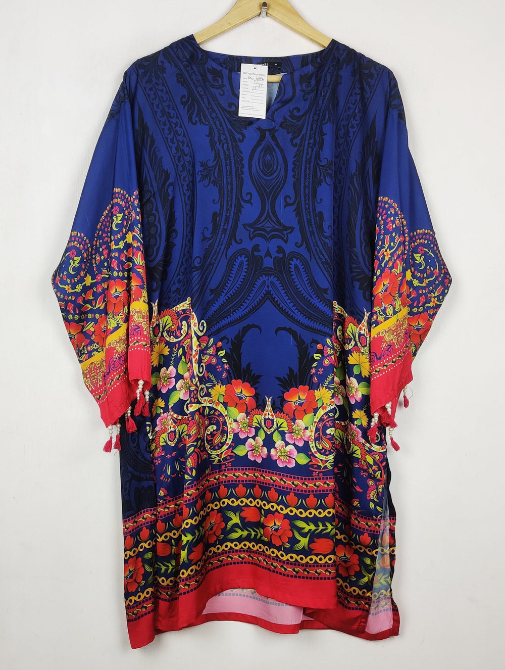 Buy online pre-used pre-loved 100% authentic & Original branded Khaadi (BK-7096) available in Pakistan. Top international brands avilable.