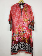 Buy online pre-used pre-loved 100% authentic & Original branded Grameen Check (BK-7123) available in Pakistan. Top international brands avilable.