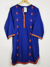 Buy online pre-used pre-loved 100% authentic & Original branded Sohaye (BK-7139) available in Pakistan. Top international brands avilable.