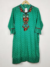 Buy online pre-used pre-loved 100% authentic & Original branded Ethnic (BK-7238) available in Pakistan. Top international brands avilable.